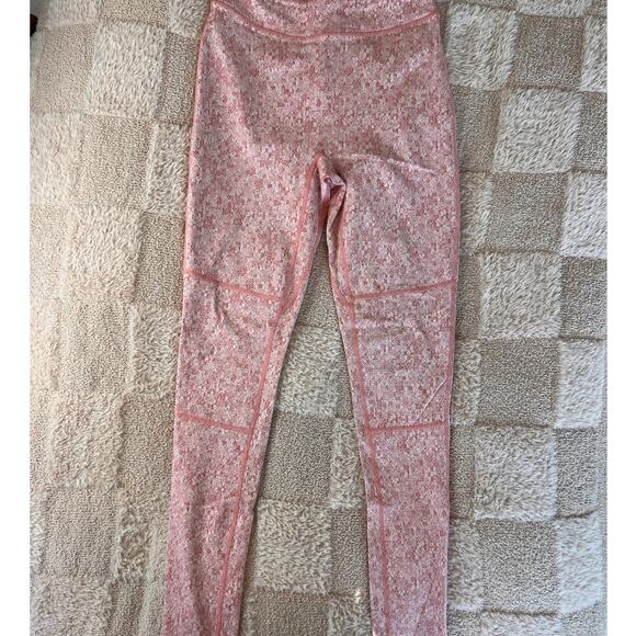 Gymshark Fleur Texture Washed Dusky Pink Set - Picture 2 of 10